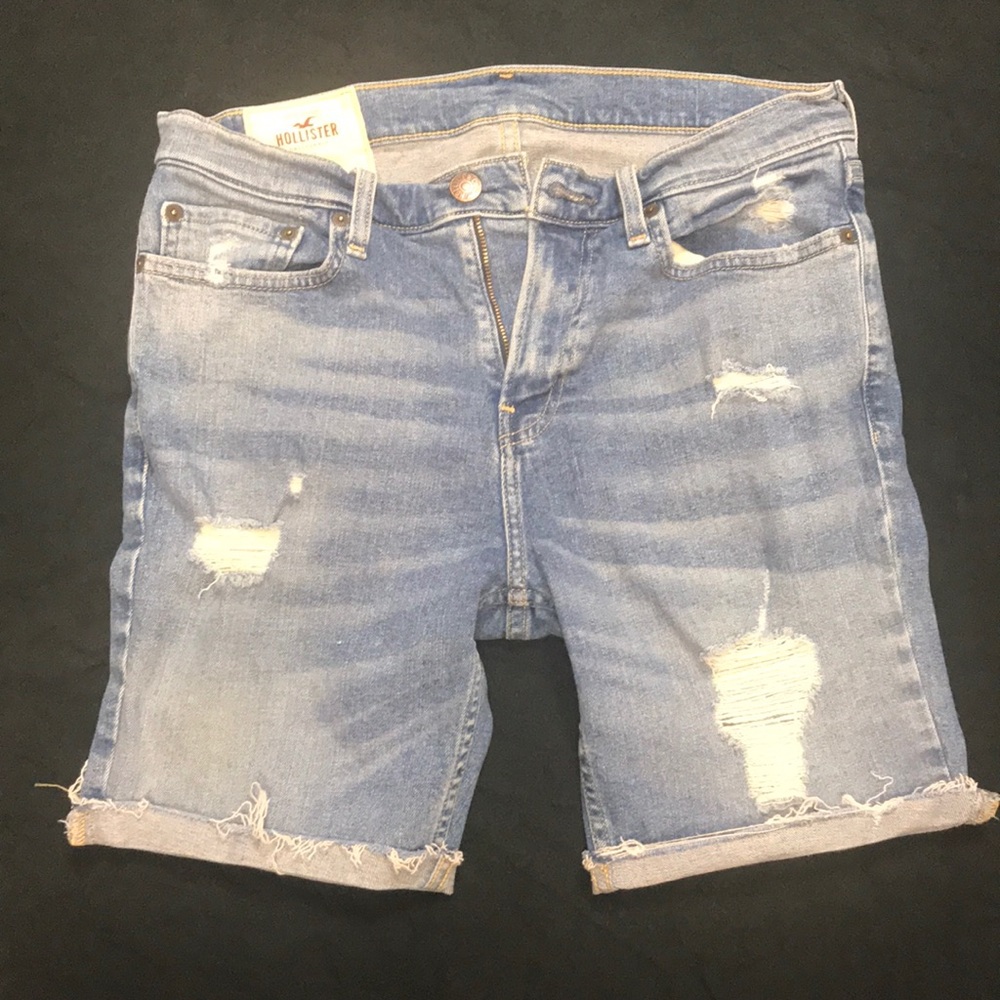 Hollister ripped, jean shorts